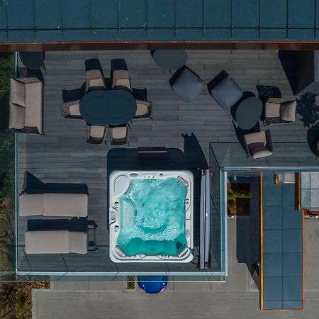 Bj81 Suite Hotel Siófok Exterior foto
