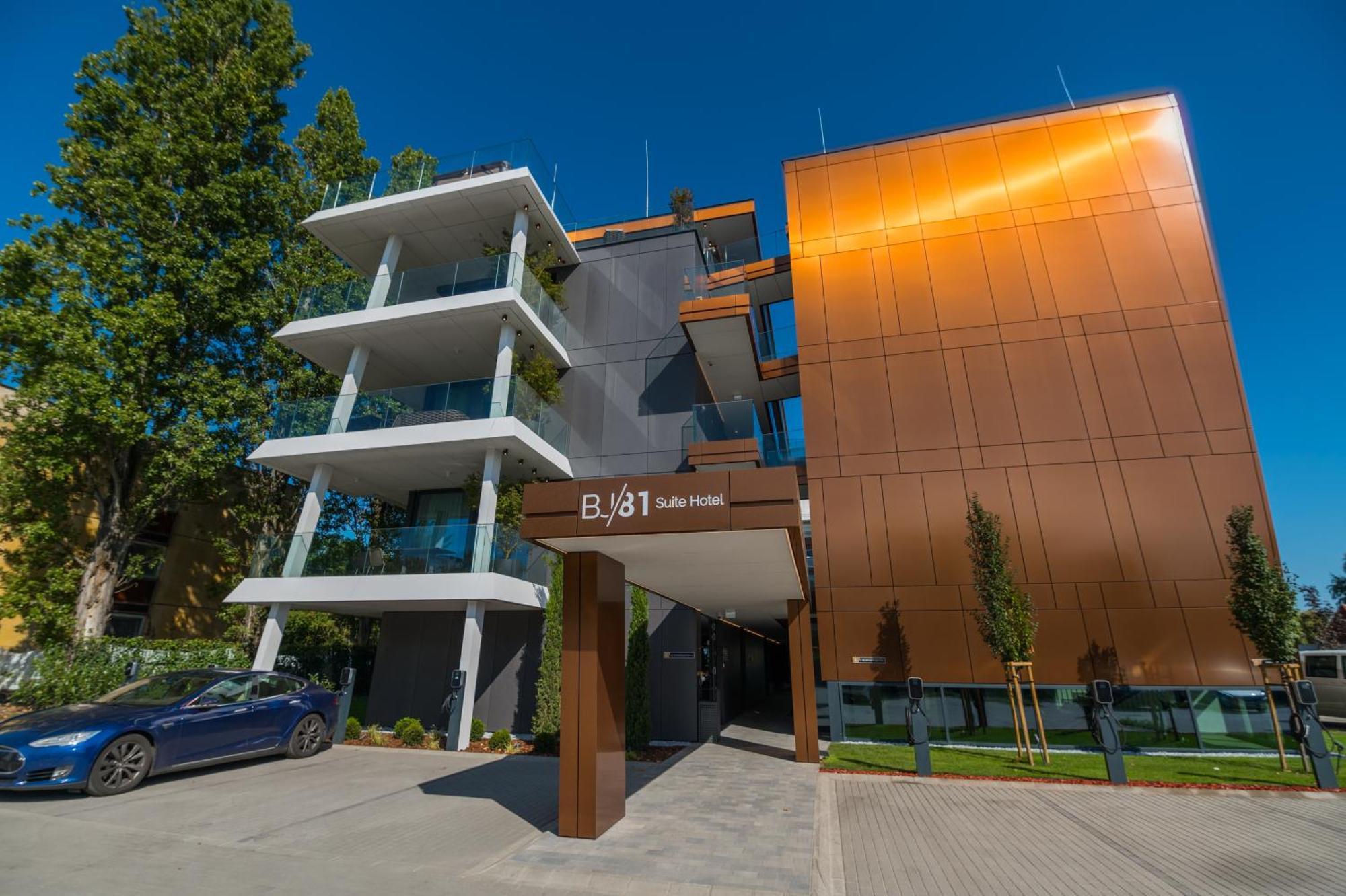 Bj81 Suite Hotel Siófok Exterior foto
